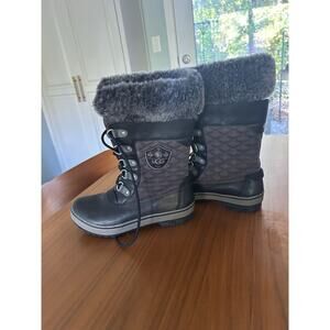 UGG Adirondack III Women's Boot, Size 8